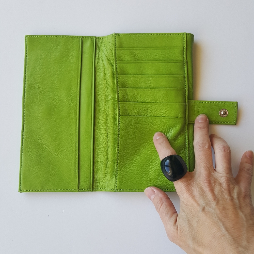 Junior Drake Lime Green Leather Wallet - Picture 6 of 8